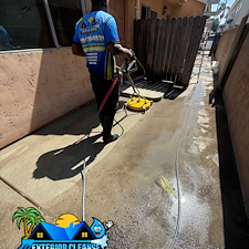 Professional-House-Washing-and-Concrete-Cleaning-in-Torrance-CA 0